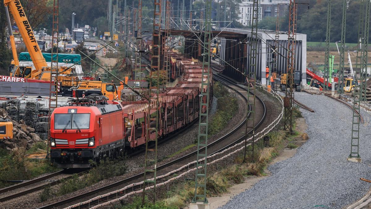 bahn-sanierung-in-nrw-einschr-nkungen-f-r-reisende