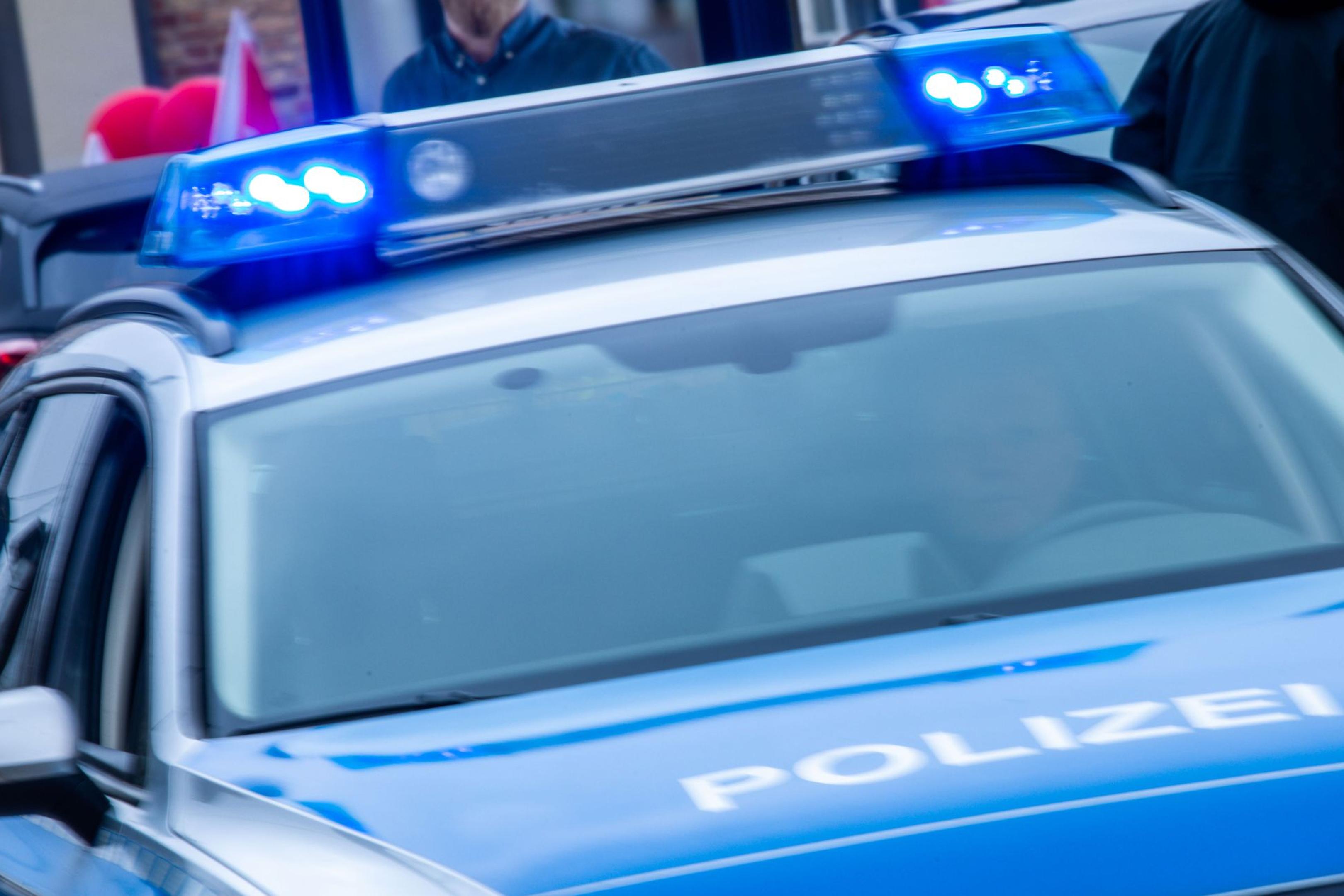 Die Polizei musste am Samstag zu einem Unfall auf der Euskirchener Straße ausrücken.