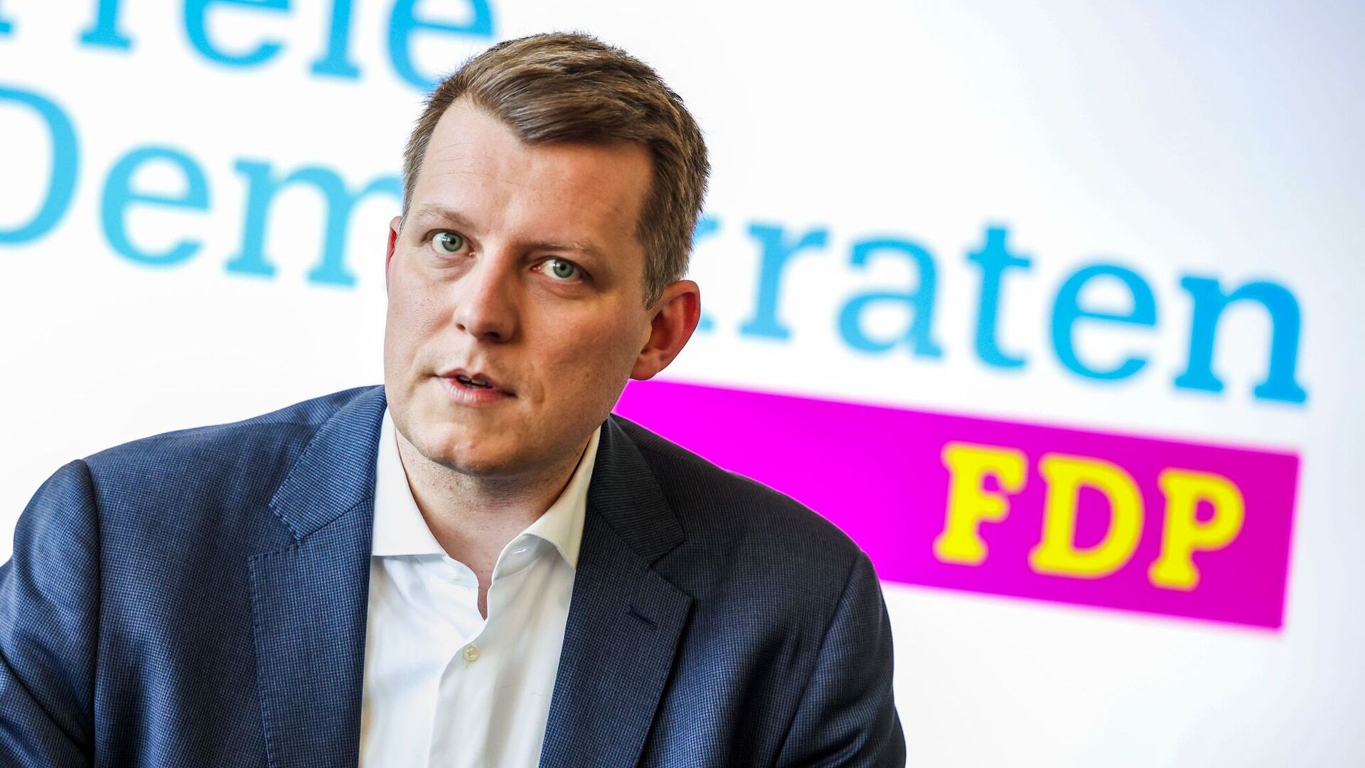 NRW-FDP-Chef Höne will vor Bundesparteitag bekannter werden | Aachener ...