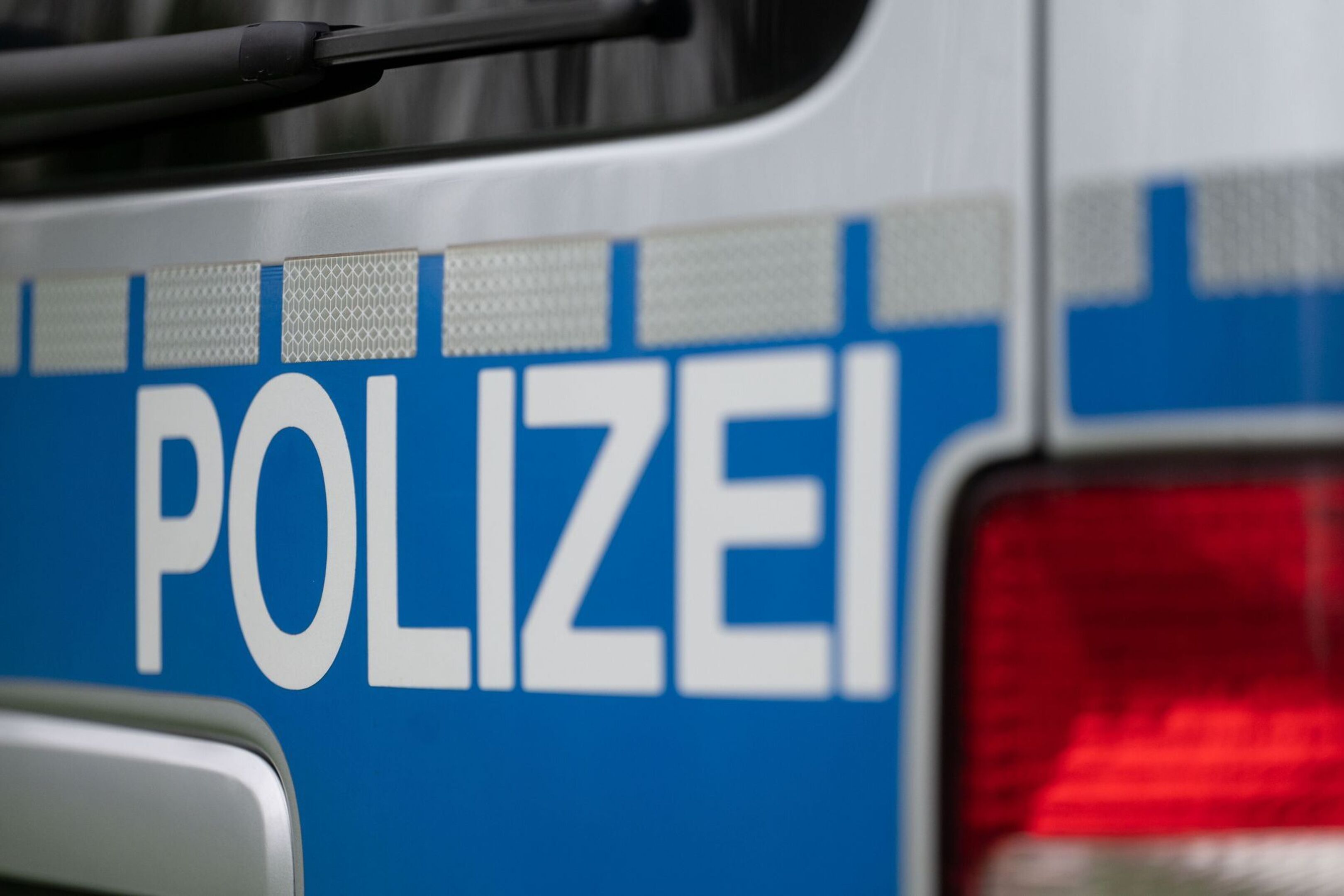Die Polizei sucht einen 24-jährigen Patienten, der seit Montagabend im Krankenhaus Lendersdorf vermisst wird. Er befindet sich in Lebensgefahr (Symbolbild).