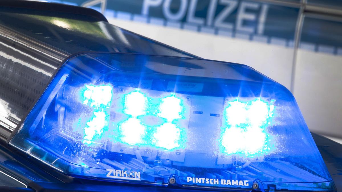 polizei-jugendliche-schie-en-rakete-auf-obdachlosen