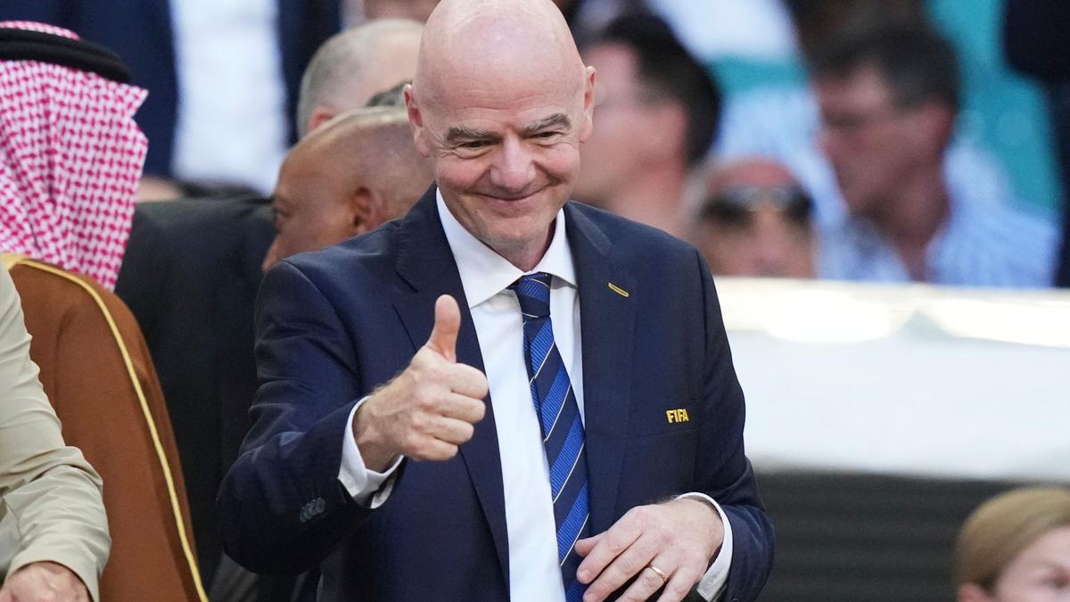 FIFA-Boss-will-Fu-ball-zur-Nummer-1-in-den-USA-machen