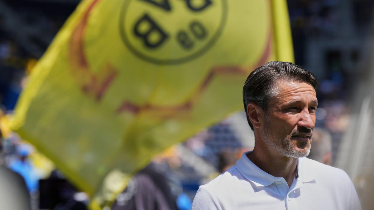 Kobel-schimpft-Fu-ball-wird-auch-im-Sommer-gespielt-
