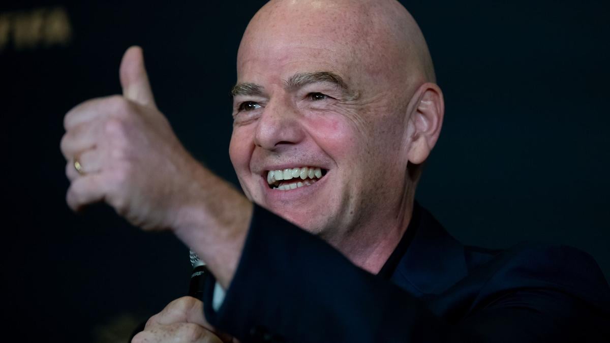 FIFA-Pr-sident-dankt-Trump-und-kontert-Kritiker-wie-Klopp