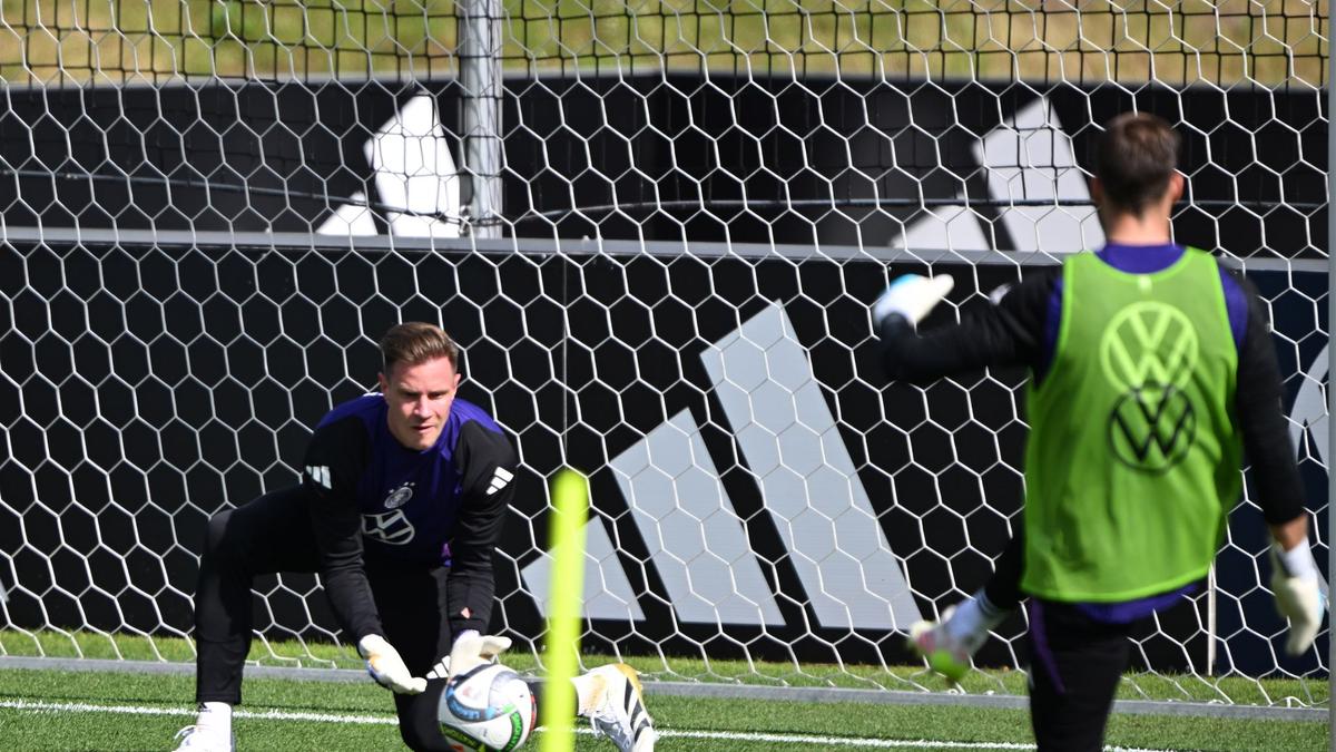 Bar-a-Ger-chte-um-ter-Stegen-nicht-Nagelsmanns-Baustelle-