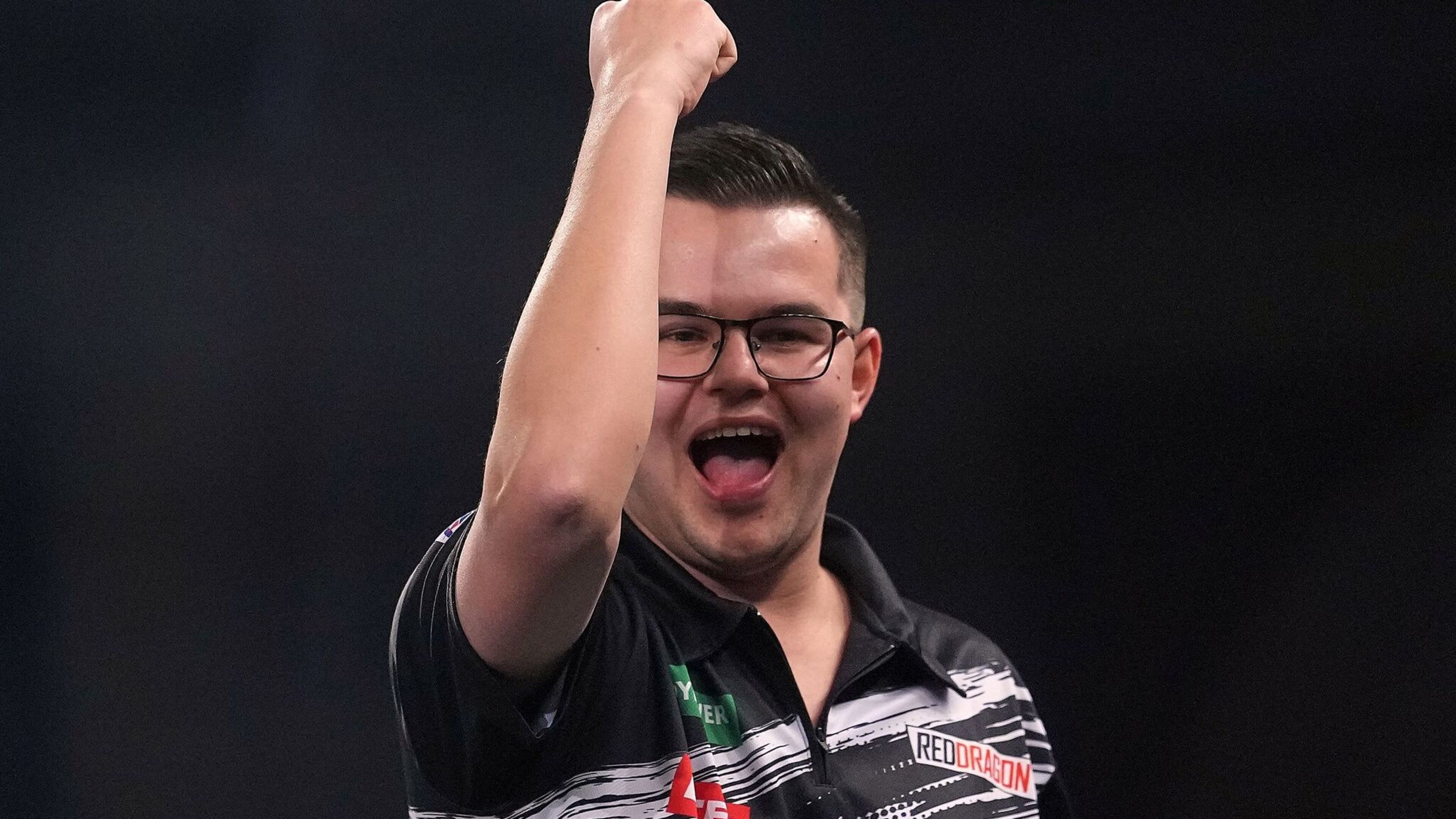 https://img.aachener-zeitung.de/public/sport/gzjfd3-darts-wm-in-london/alternates/BASE_SIXTEEN_NINE/Darts-WM%20in%20London