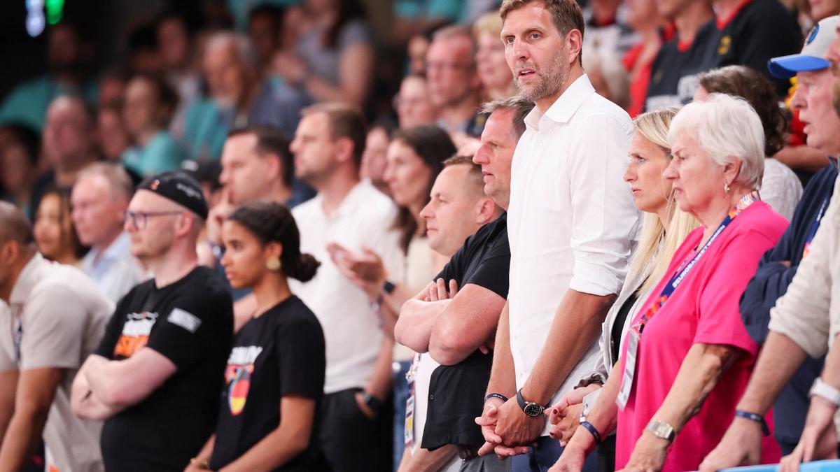 Nowitzki-jubelt-mit-Sieg-f-r-Basketballerinnen-zum-EM-Start