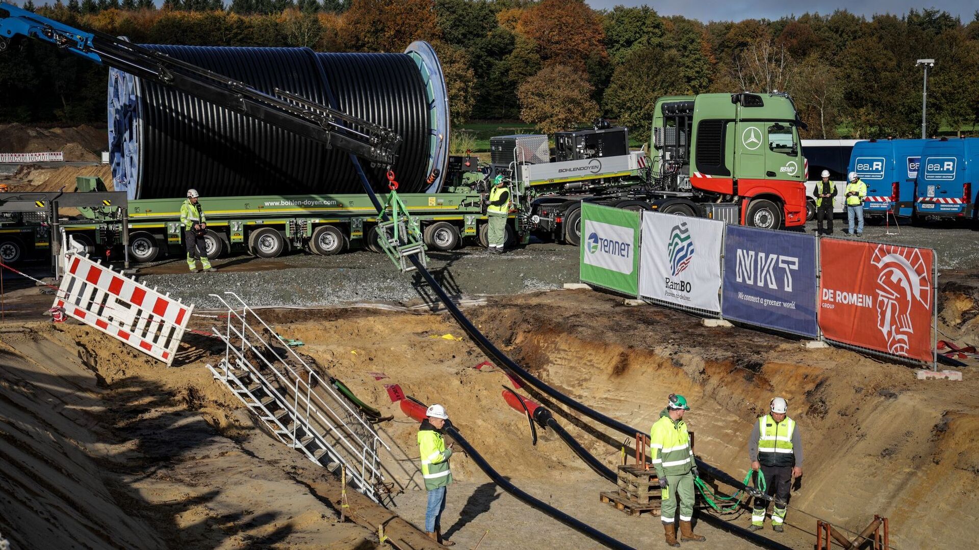 Bau der Trasse Suedlink - Vier Kabel für die Energiewende | Aachener ...