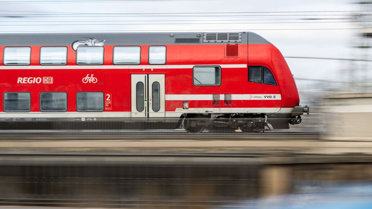 Fuel leaked from tank car: Railway line between Aachen and Herzogenrath ...