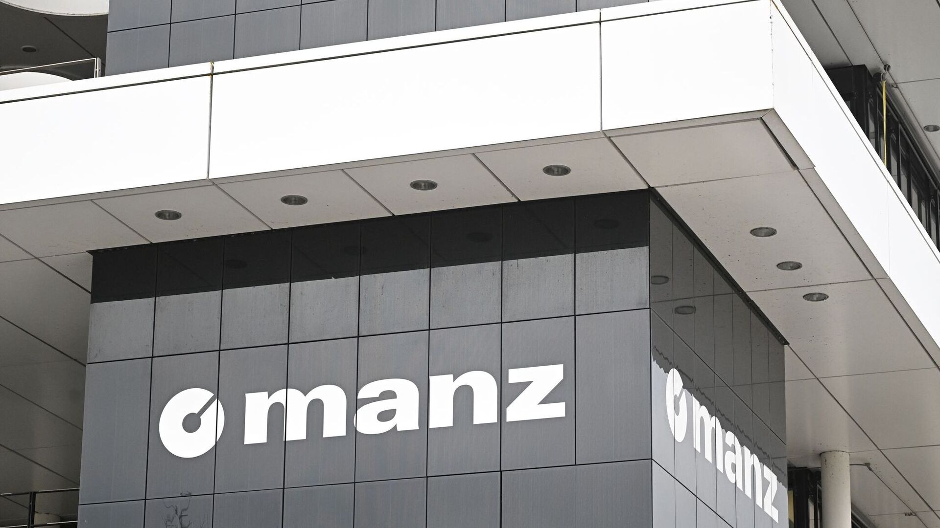 Manz: Maschinenbauer will Insolvenz beantragen | Aachener Zeitung
